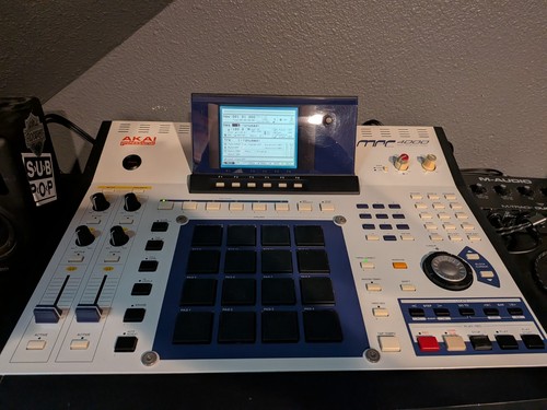 Akai mpc4000 music - akai,