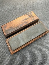 VINTAGE 7" CASED OIL STONE