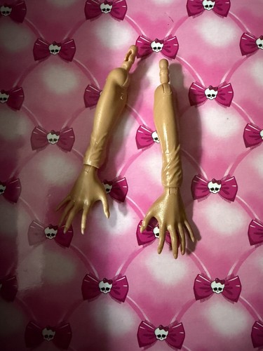 Monster high doll - monster,