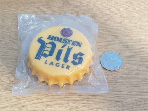 Holsten pils 7cm bottle - pils, opener