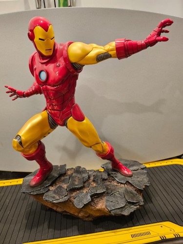 Iron man statue premium - iron,