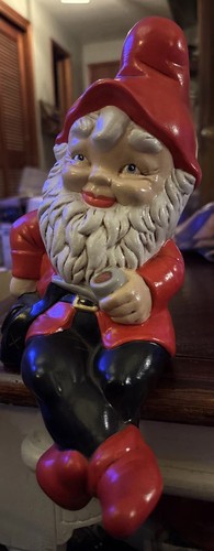 Vtg70s garden gnome sitting - vtg70s,