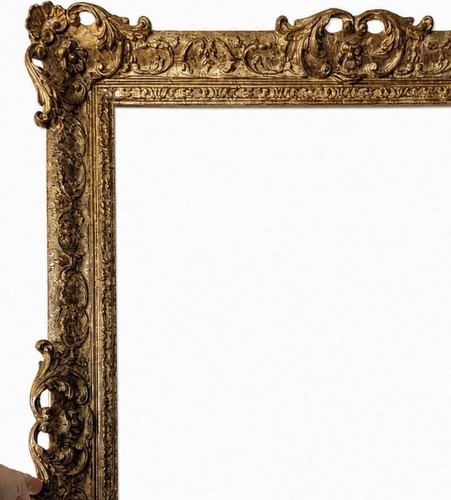 Stunning gold picture frame - stunning,
