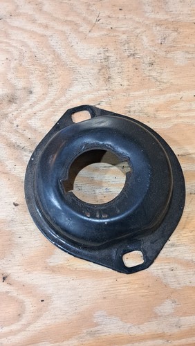 Lower steering column cap - lower,