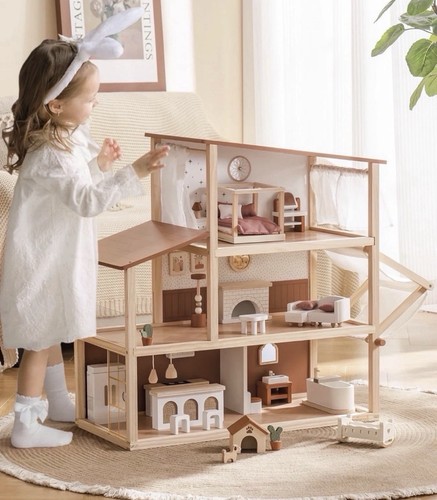 Robud wooden dolls house - wooden,