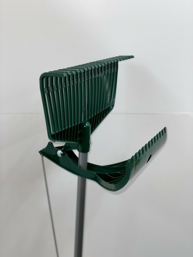 Leaf collector grab rake - ,
