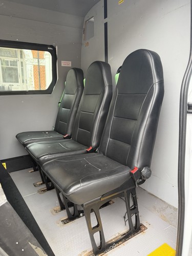 Crew cab rear van - seating,