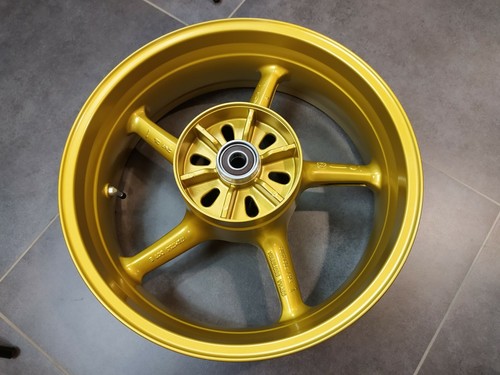 Triumph daytona 675 - triumph, wheel