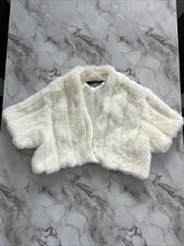 Debut Woman’s White Cropped