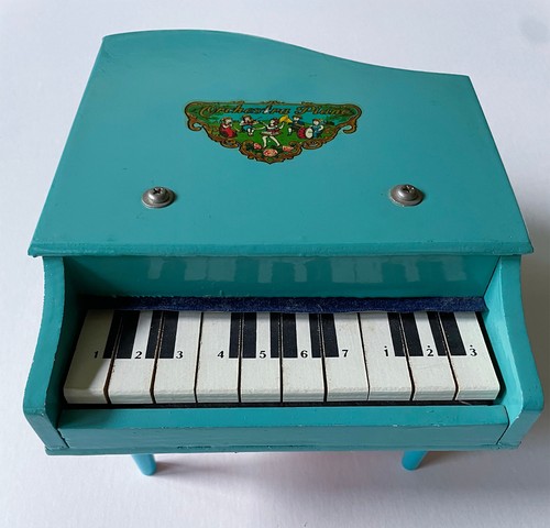Vintage schoenhut piano mini - schoenhut,