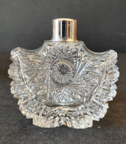 Large heavy thick - cut, crystal