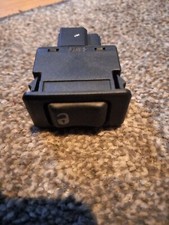 Nissan Terrano central locking switch