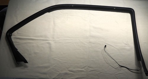 Bmw e38 black left - black, rear