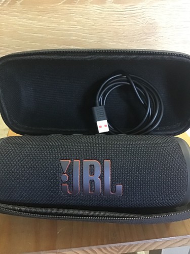 Jbl flip portable bluetooth - jbl,