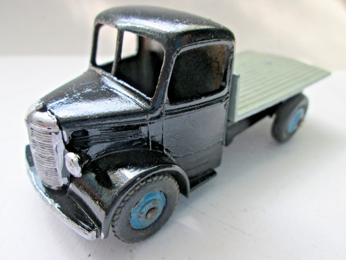 Dinky toys 410 bedford flat - toys,