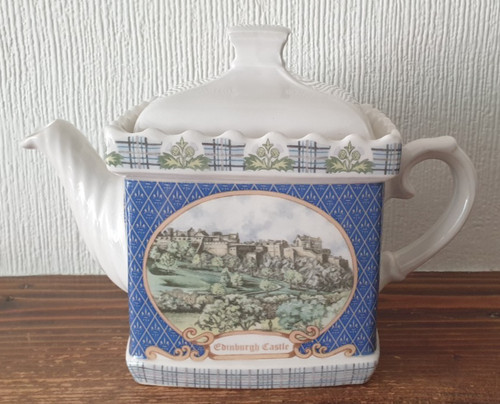 Vintage sadler castles - vintage, "castles