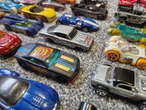 Hot wheels diecast - diecast, car