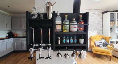 Wall mounted optic bar - optic,