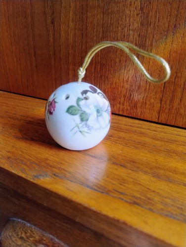 Vintage ceramic pomander - ceramic,