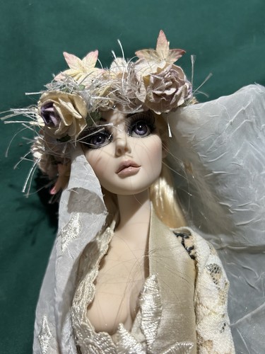 Tonner doll evangeline - doll, ghastly
