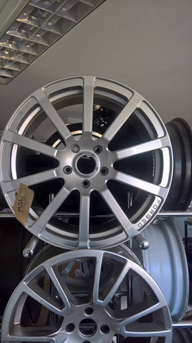 Lotus evora silver - 18",