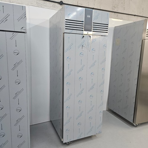 Single fridge 600l - fridge, stainless