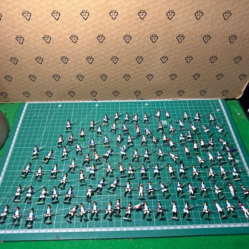 112 plastic french napoleonic - 112,