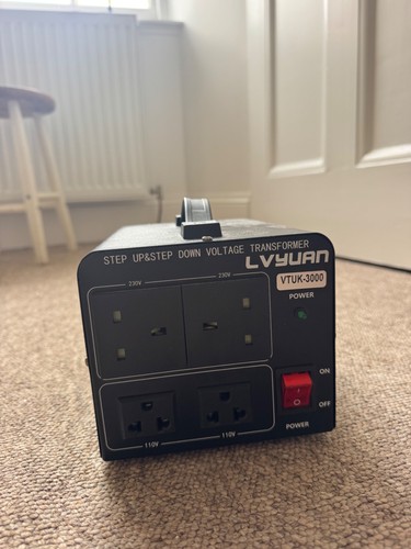 Voltage converter transformer