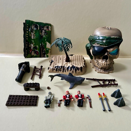 Mega bloks pyrates mutiny isle - mutiny,