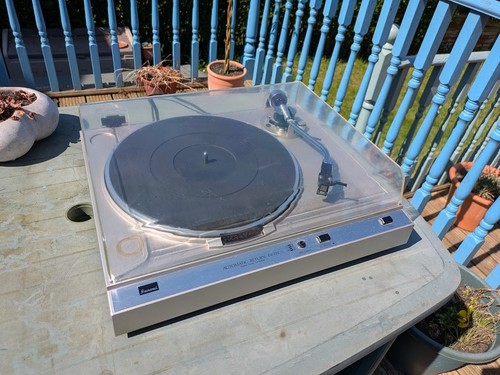 Sansui turntable in good - turntable,