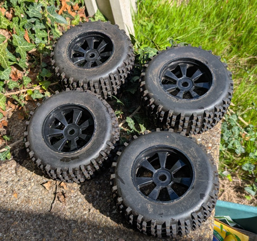 Used corally offroad 8 - 4x,