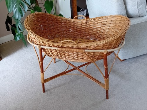 Wicker moses basket - basket, stand