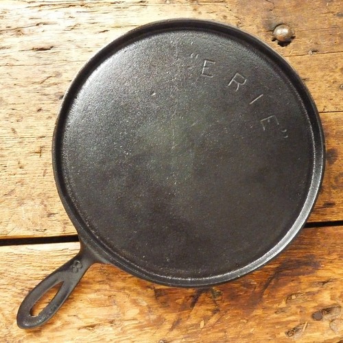 Antique griswold cast iron - griswold,