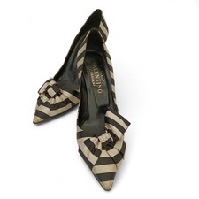 Valentino Garavani  Black& Cream Satin Top Striped Shoes -37.5 UK 4.5 - Preloved