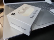 Dr. Dre Beats Solo Buds In-Ear True Wireless Earbuds, Matte Ivory, MUVX3ZM/A