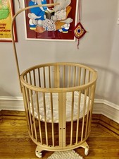 Stokke Sleepi Convertible Crib/Bed Bundle (Mini + THREE Extensions!) Natural