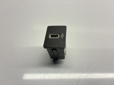 FORD FIESTA USB PORT SOCKET 2020 ST-LINE MK8 HS7T-14F014