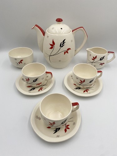 Vtg royal tudor ware - royal, barker