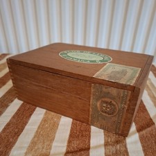 Vintage Flor De Lancha Empty Cigar Box Jamaica Wooden T B Carlin Ltd