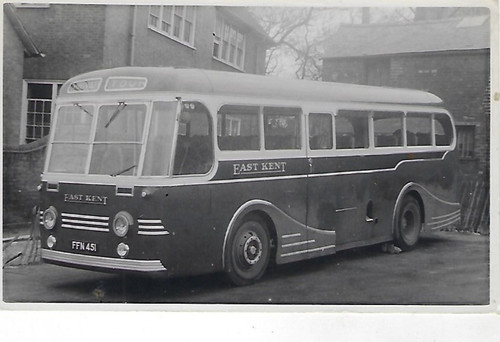 Bus photo ffn451 east - bus, photo:
