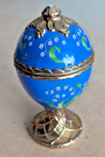 House faberge lily - house, of