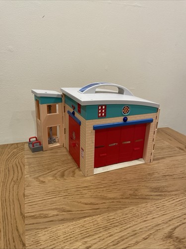 Fireman sam fire station - sam,