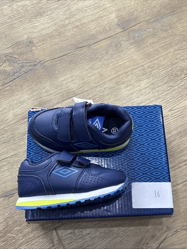 Umbro kids trainers bnwt size - umbro,