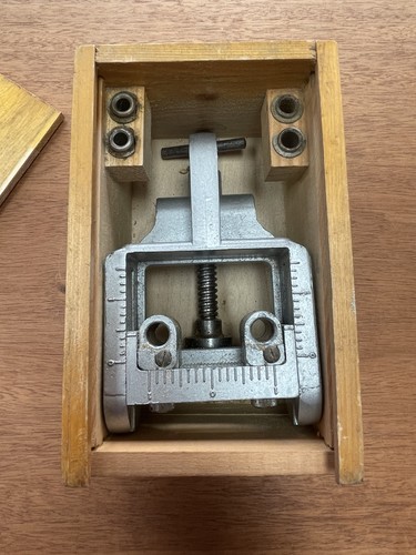 Vintage woden x190 dowelling - vintage,