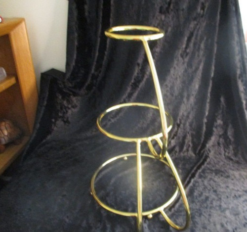 Tier chrome finish gold hand - chrome,