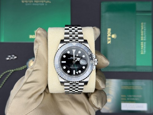 Rolex gmt master 126710grnr - ii,