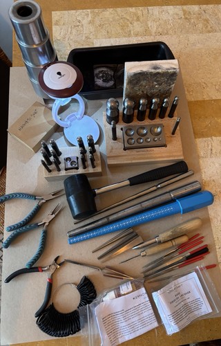 Job lot jewellery making - lot,