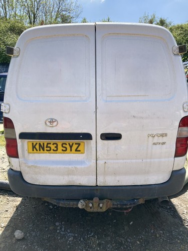 2003 hiace diesel - 2003, 2.5l
