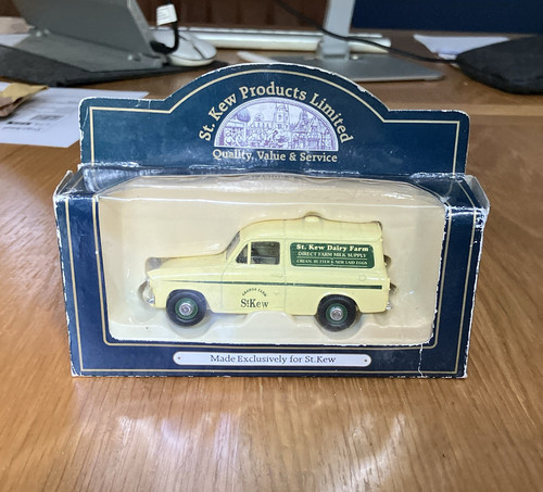 Lledo kew dairy - -, ford