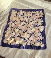 GANT New Haven Pure Silk Scarf – Navy Floral Print – Luxury Designer Accessory